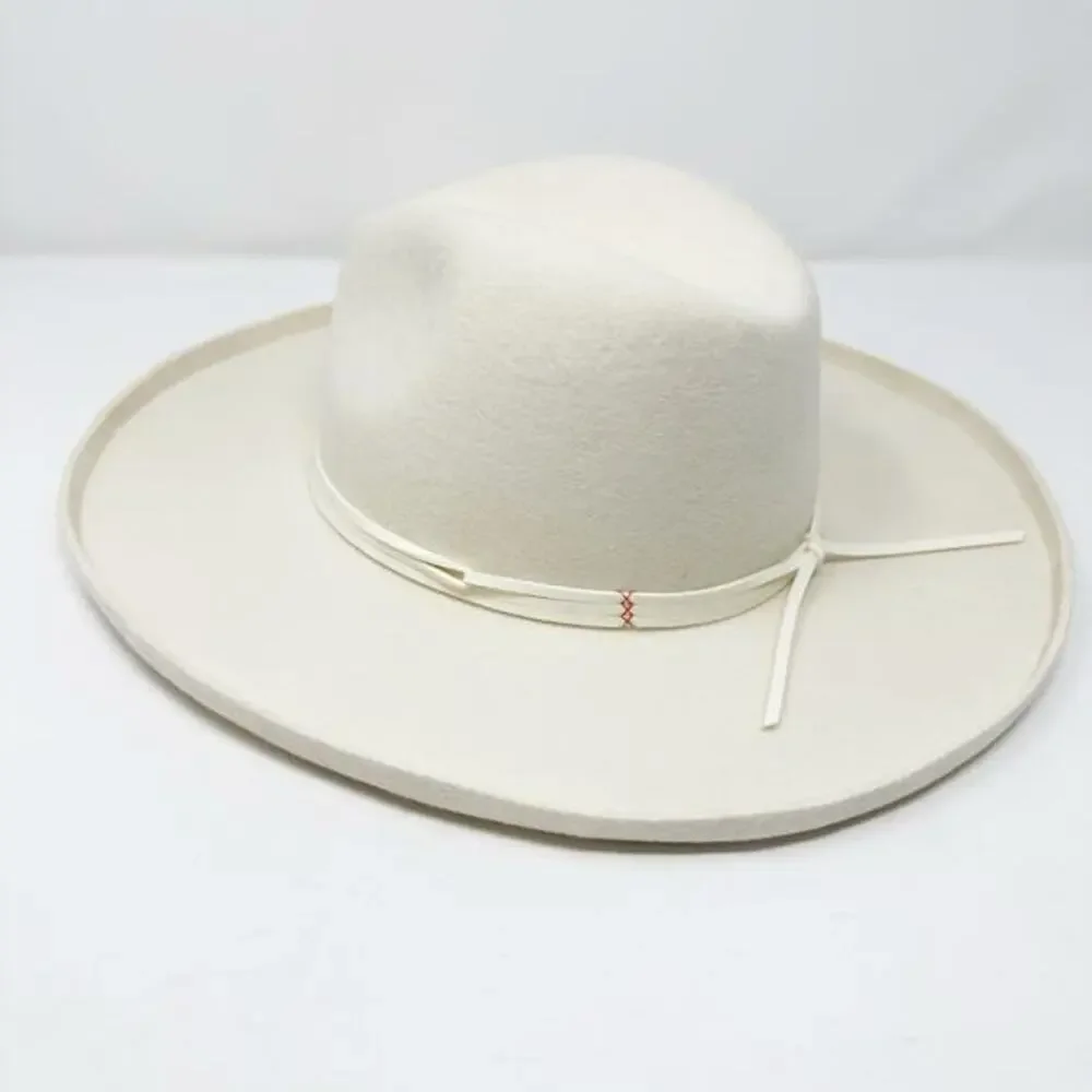 Camp The Label Women’s Aubrey Hat in White Ivory Size 59 cm (Adult XL)‎